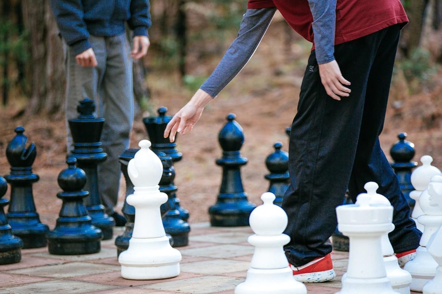 Giant Outdoor Chess Set – Lawn Game Premium Pieces ♟️🌿