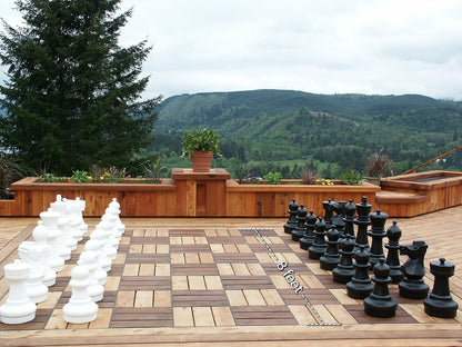 Giant Outdoor Chess Set – Lawn Game Premium Pieces ♟️🌿